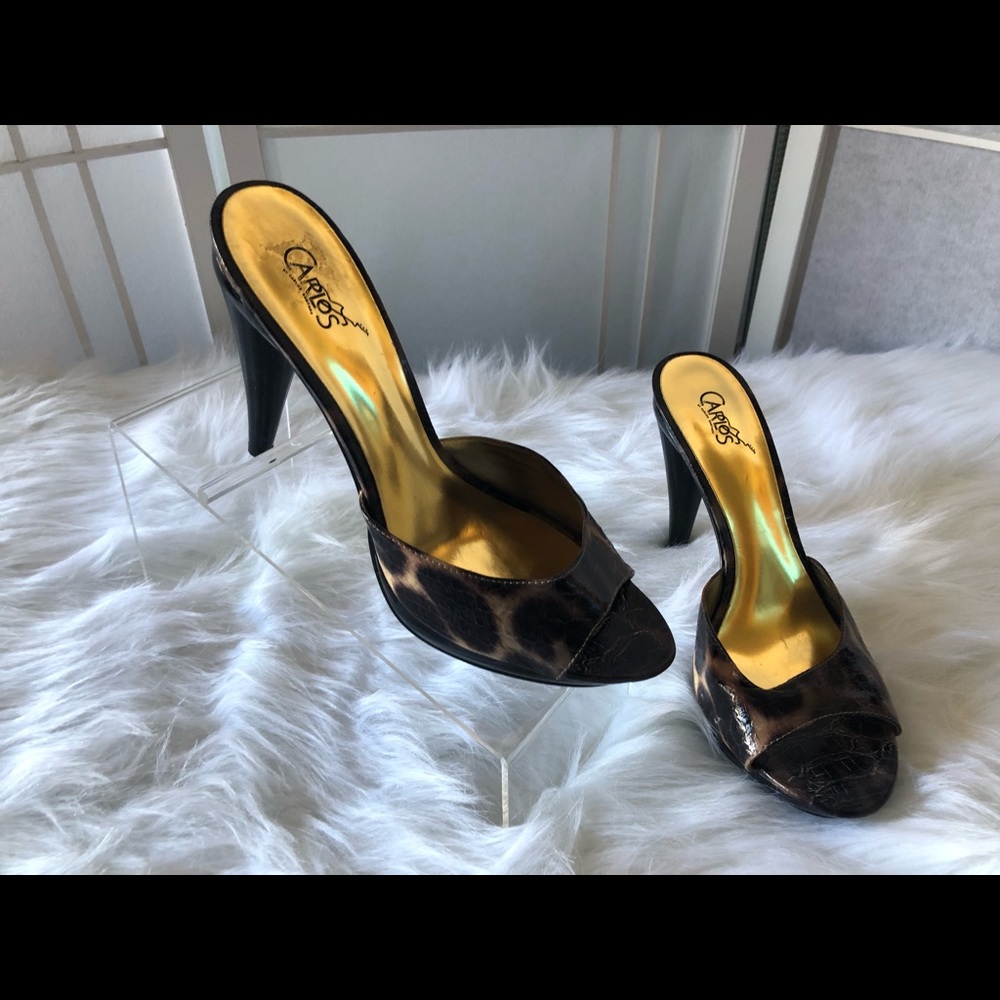 Carlos Santana leopard slides in size 8 1/2 EUC